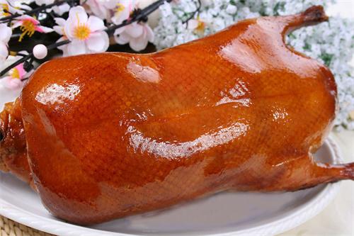 正宗北京果木烤鸭